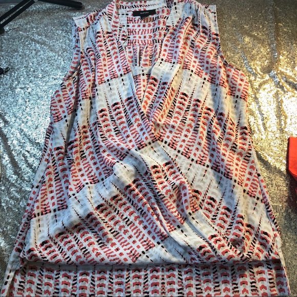 Alfani Coral & White Crossover Sleeveless Top - Picture 7 of 8